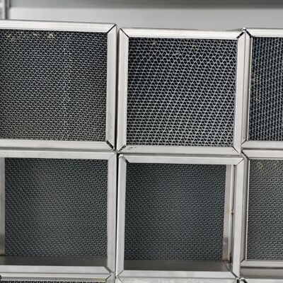 comprare Substrato metallico resistente alla corrosione e con geometria quadrata su misura per il trattamento degli scarichi marini fabbricazione online