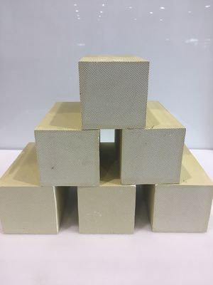 comprare Rendimento elevato dell'automobile di 200 cellule di Dpf del catalizzatore del materiale di rigenerazione diesel dello scarico fabbricazione online