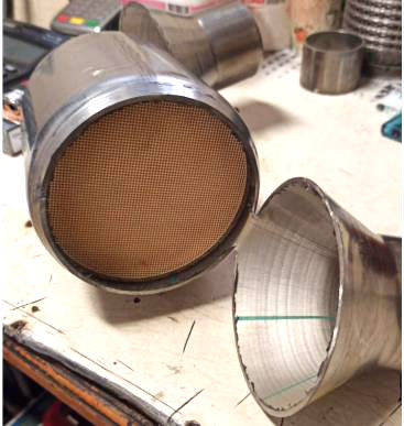 comprare Catalizzatore a tre vie 300 CPI | Sistema di purificazione dei gas di scarico automobilistici | Conforme agli standard EURO 6 fabbricazione online