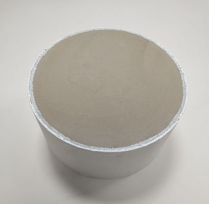 comprare Catalizzatore del motore diesel di ossidazione di combustione del documento Diesel Oxidation Catalyst di 600 Cpsi in camion fabbricazione online