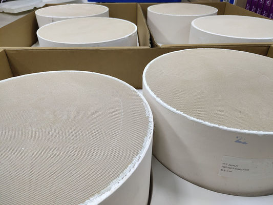 comprare Emissione dell'automobile della marmitta catalitica 100cpi dell'SCR del catalizzatore di ossidazione della particella di POC fabbricazione online